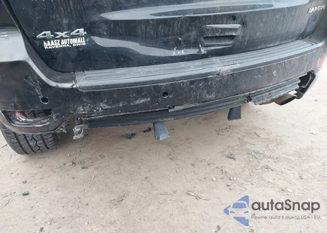 2018 Jeep Grand Cherokee Laredo E 4X4 z USA, uszkodzony, nr VIN 1C4RJFAG6JC295348